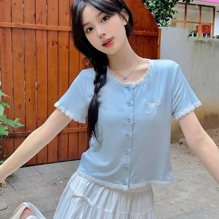 2025女装夏季新款法式甜美小众蕾丝正肩T恤减龄显瘦绝美短款上衣