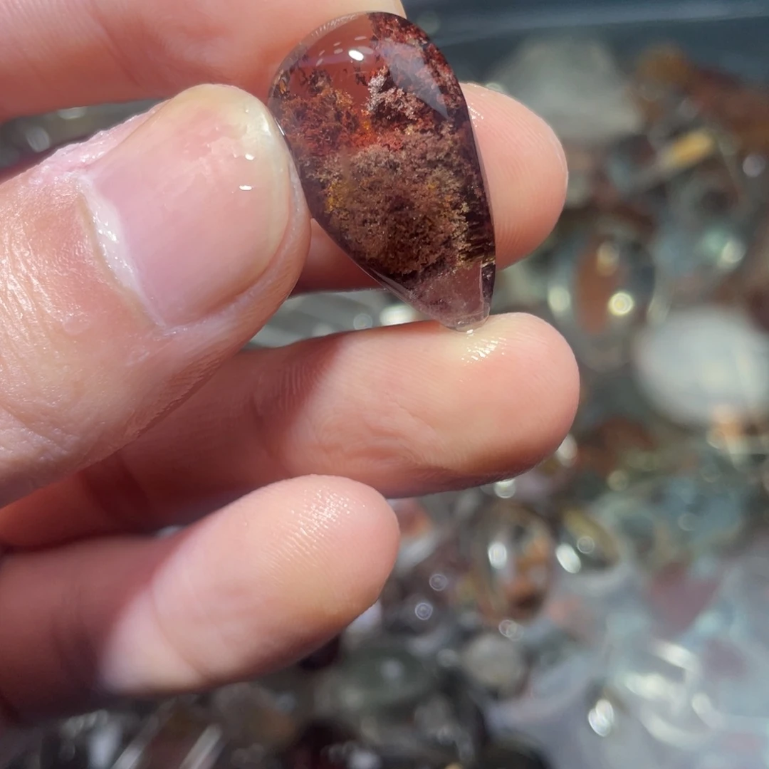 三***庐只买单纯的吊坠，没带链子，属的性质。