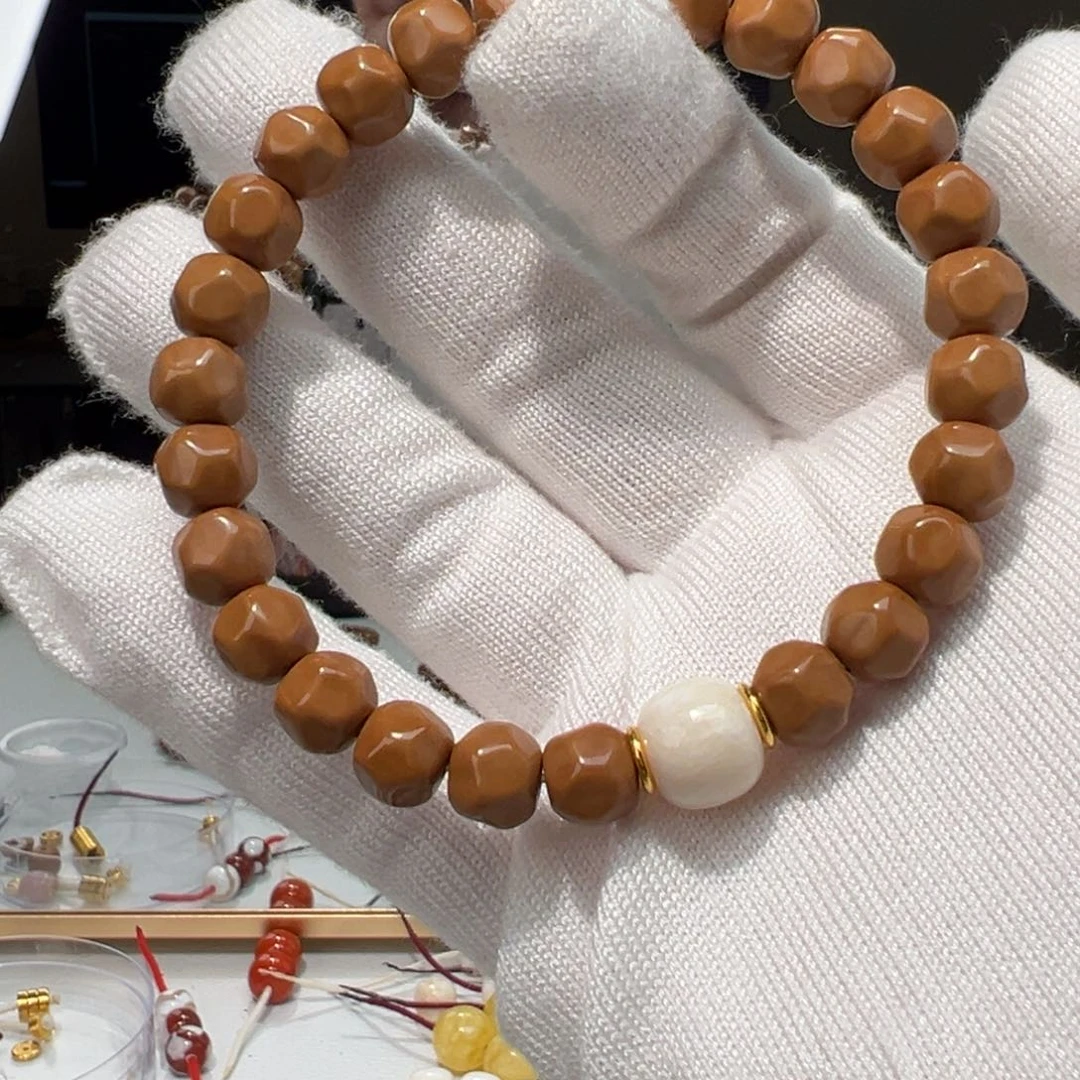 吊坠猴头核桃派****?奶酪