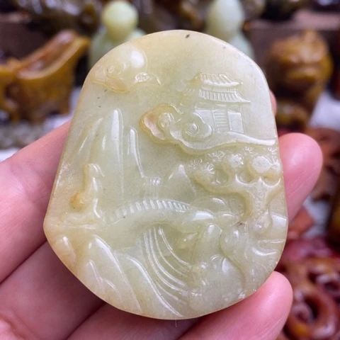 蛇纹石玉未镶嵌颈饰115