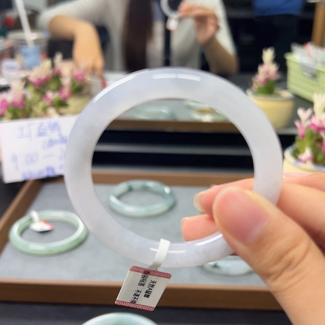 翡翠未镶嵌手镯52