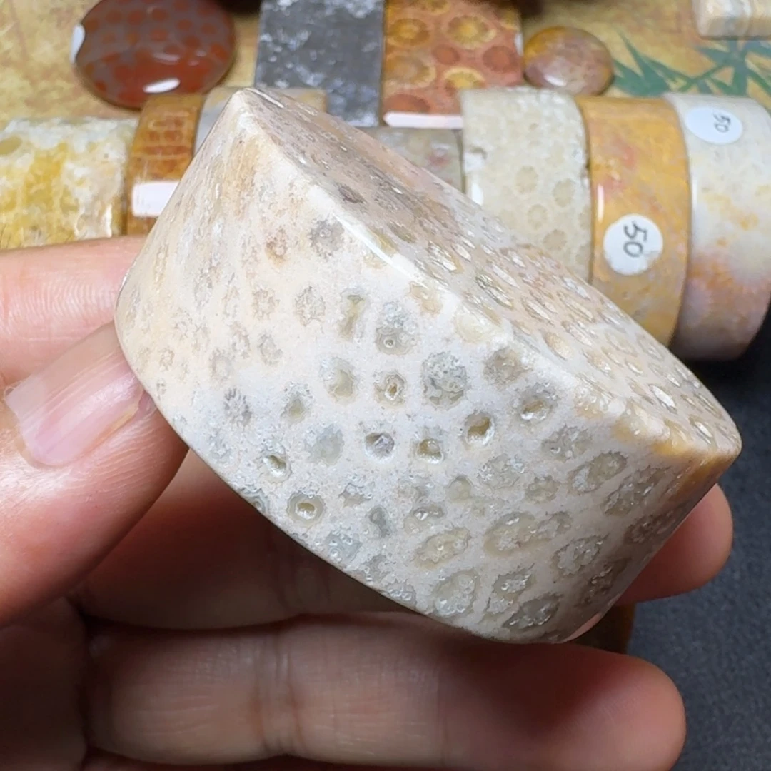 石英质玉天然有机玉石保真色手镯芯未镶嵌