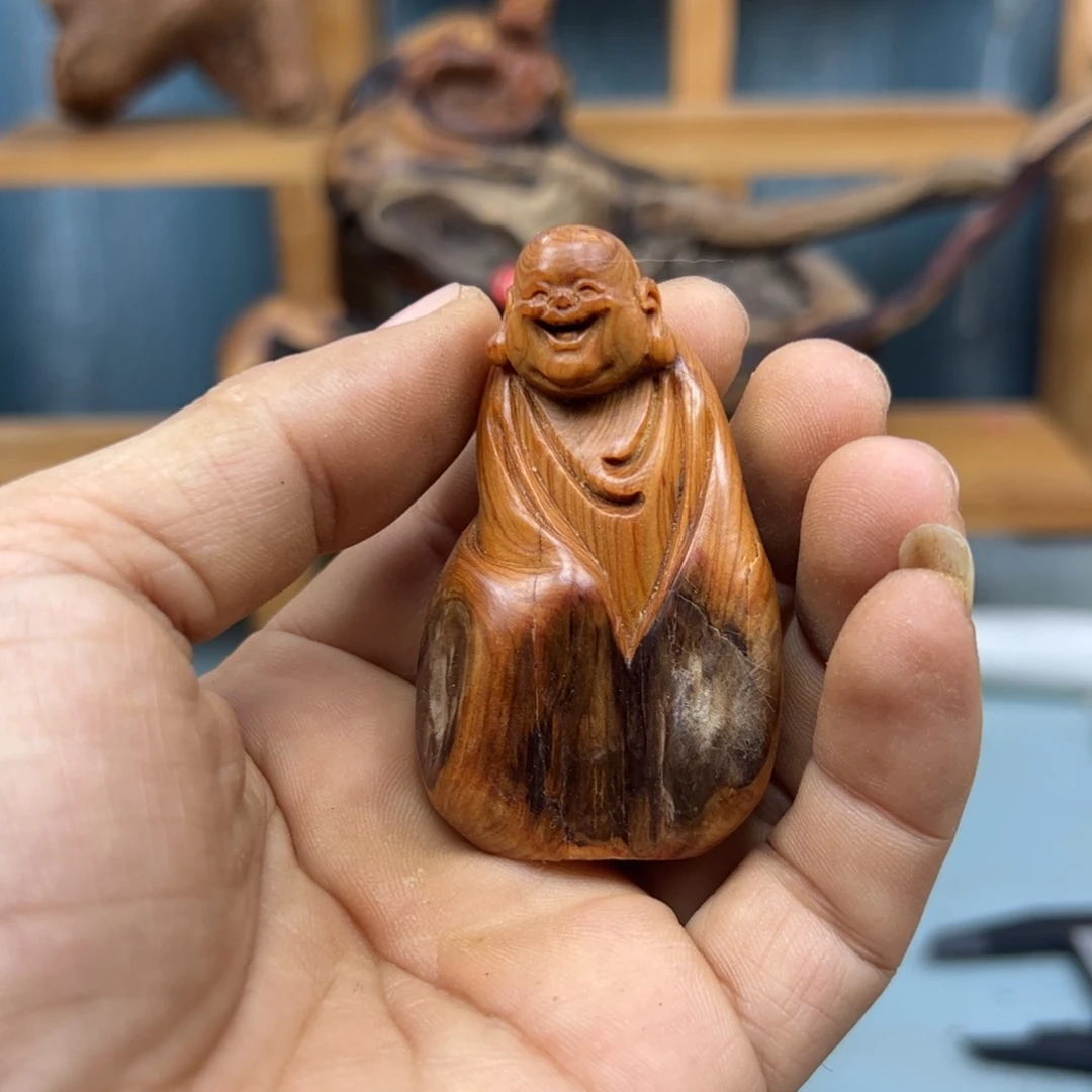 顺***N木崖柏木摆件手把件