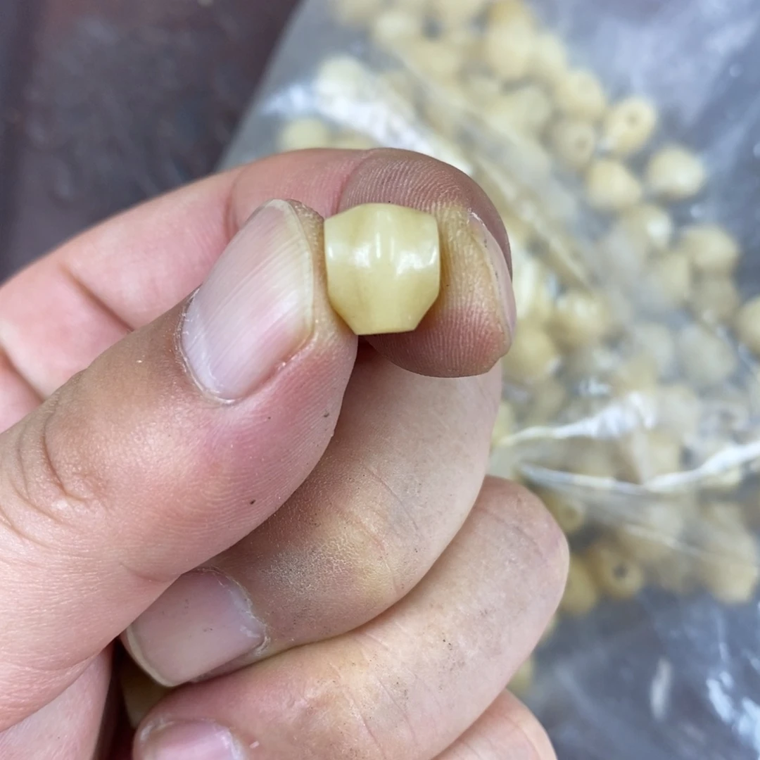 手串/手链驼骨配饰85尺寸0.9