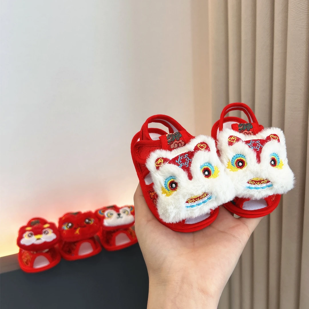 红色婴儿凉鞋夏季男女童小月龄宝宝周岁百天满月喜庆软底学步鞋子