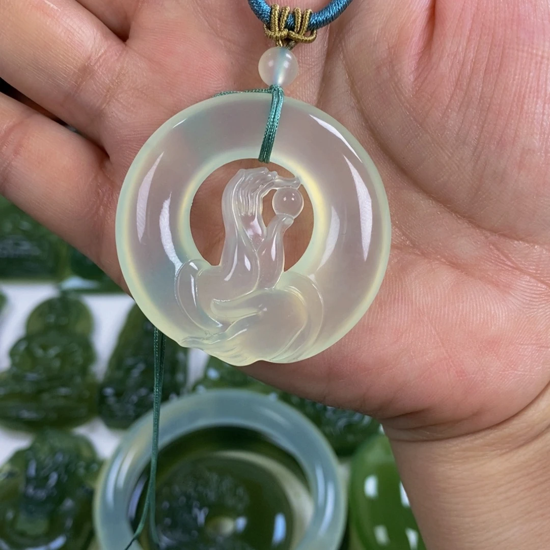 疙***蛋未镶嵌岫玉挂件挂件