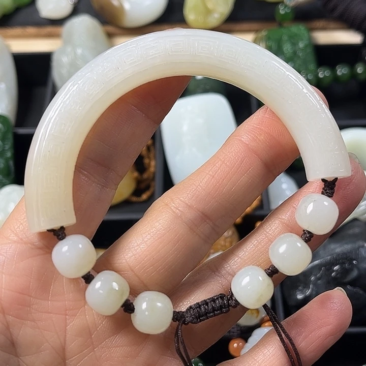 和田玉未镶嵌手绳