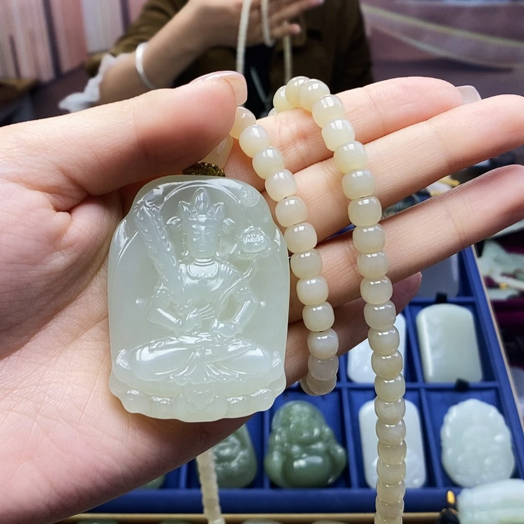 和田玉颈饰未镶嵌郑*生