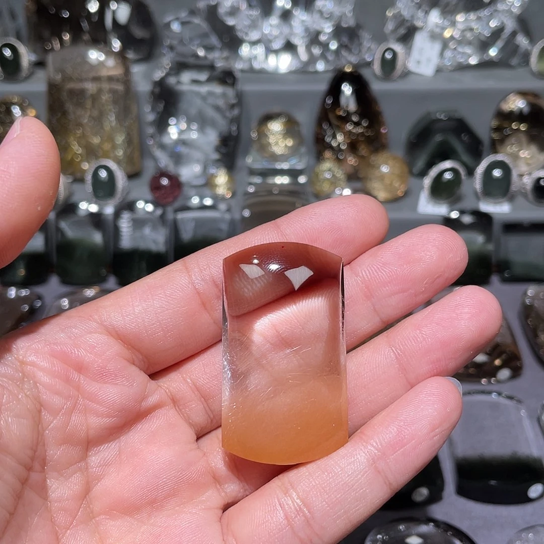 小***米水晶未镶嵌颈饰挂件