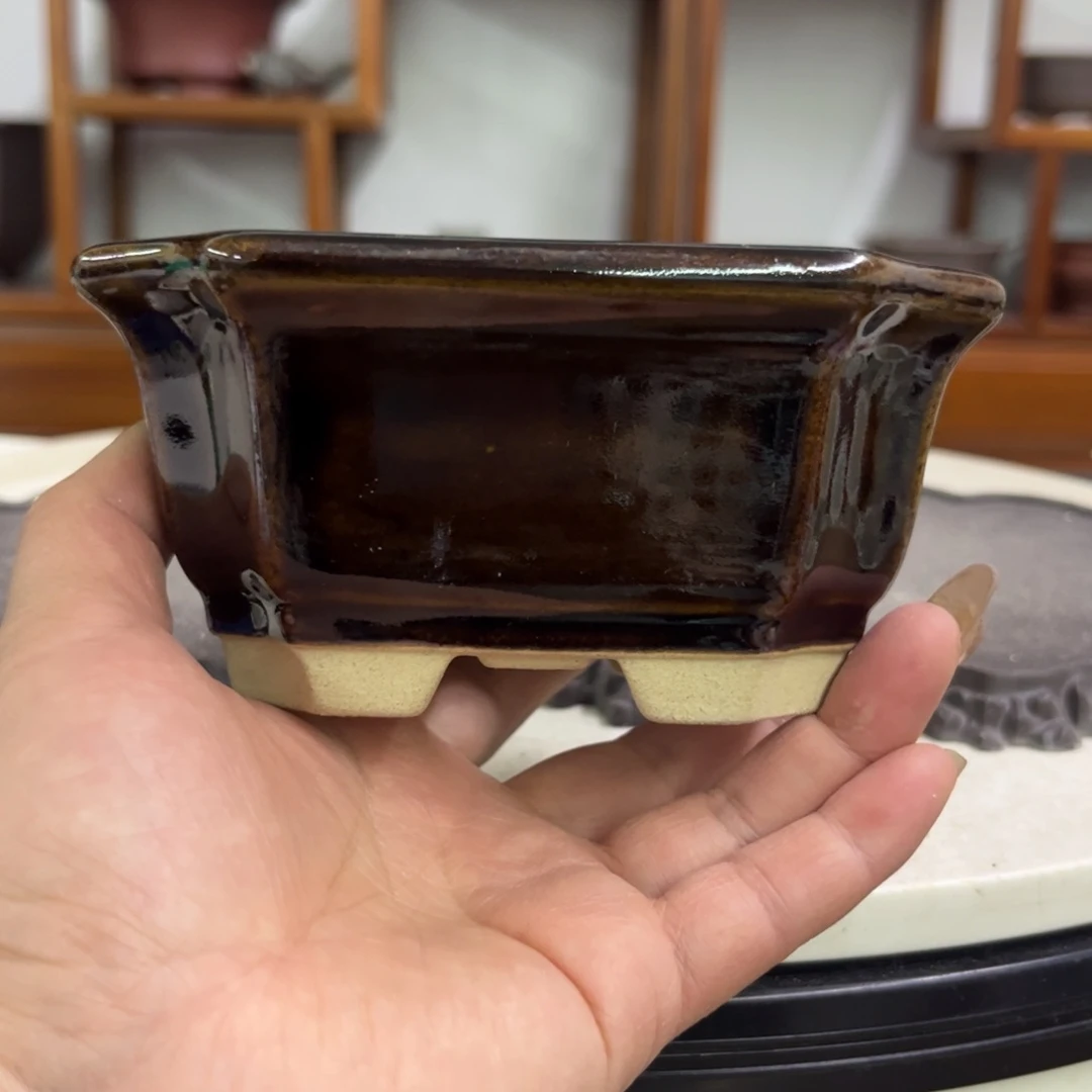 紫砂花盆瑕疵6-13-10。。。