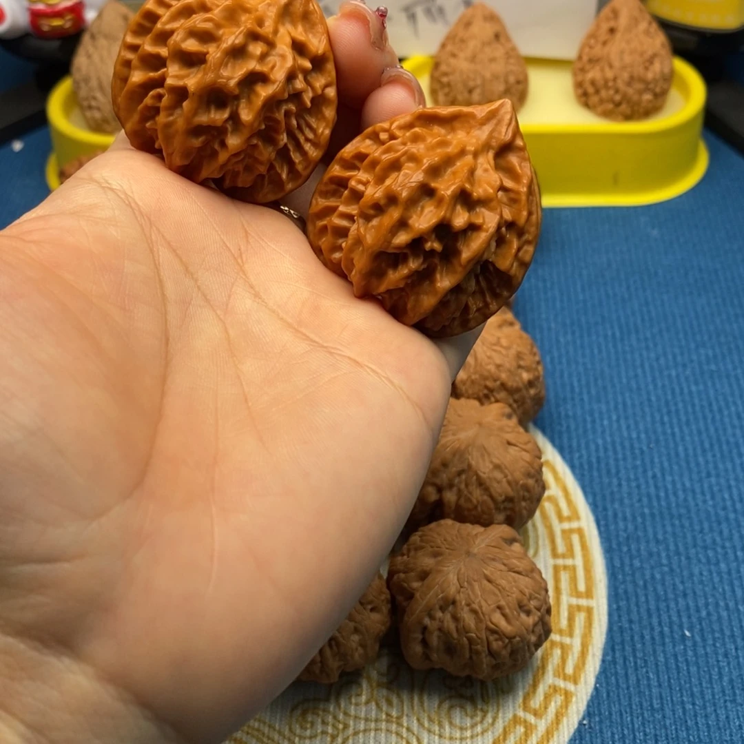 文玩核桃把件曹大龙40