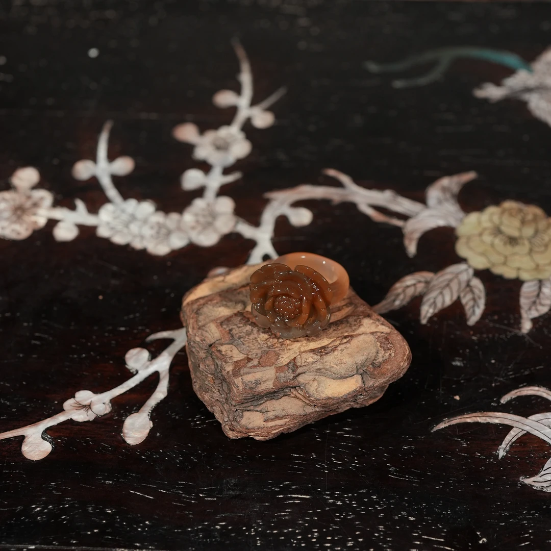 1.11香港王老板-玛瑙戒指6n166