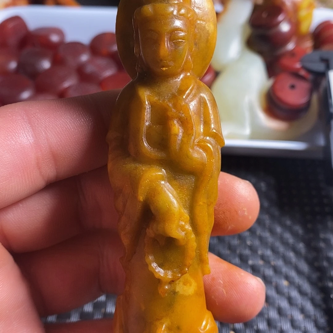 岫玉未镶嵌珠宝奇石