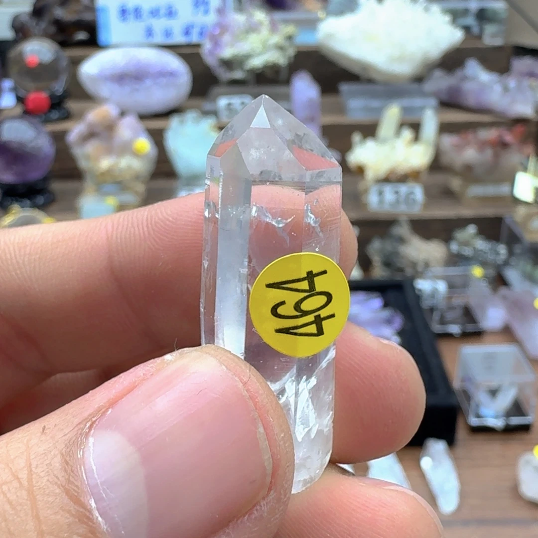 晴***娃水晶未镶嵌珠宝半成品