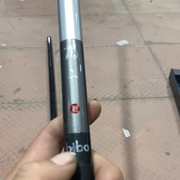 碧波缺节鱼竿一根10号，