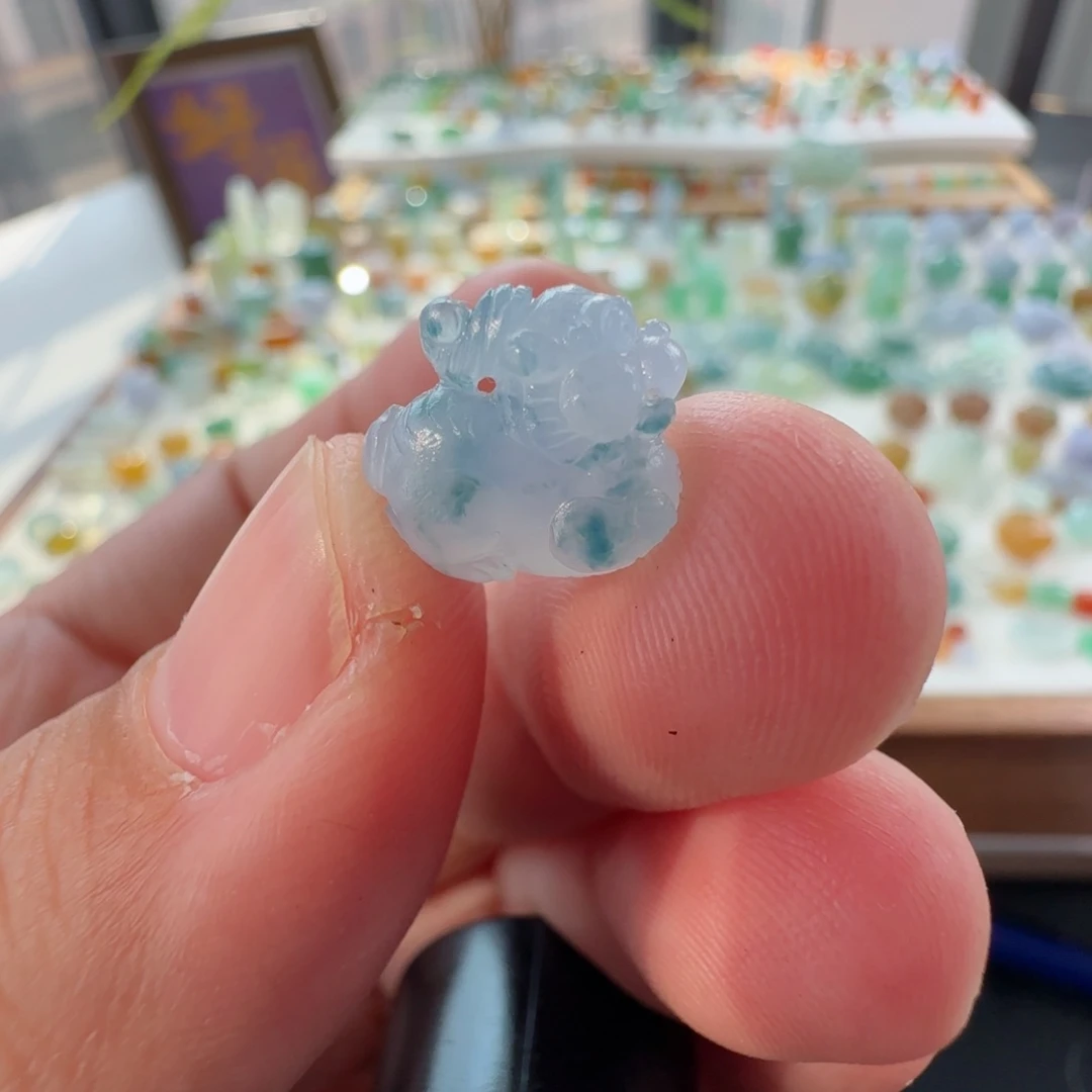 未镶嵌定制翡翠乔*シ定制翡翠毛货不退不换