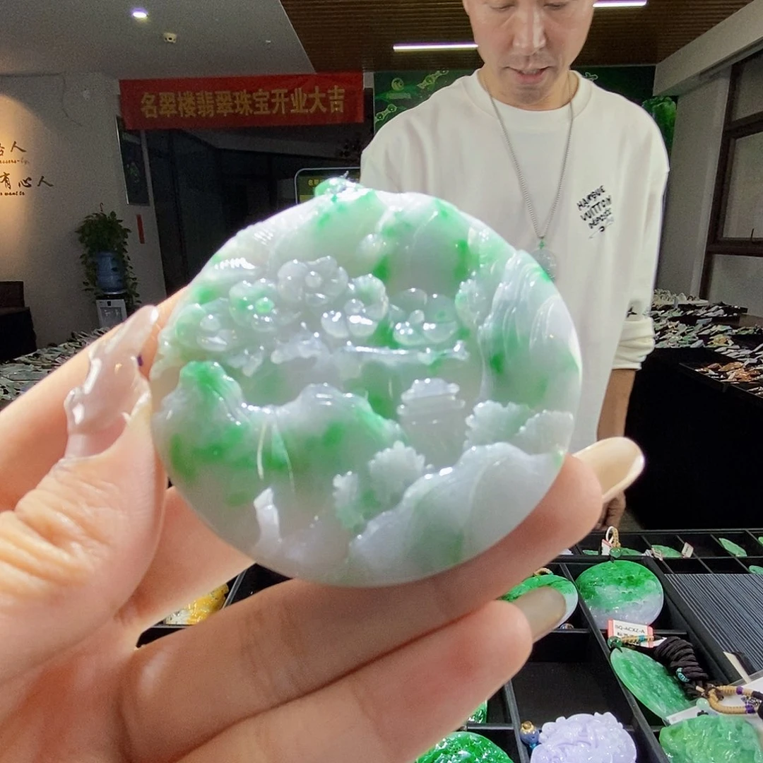颈饰未镶嵌翡翠翡翠