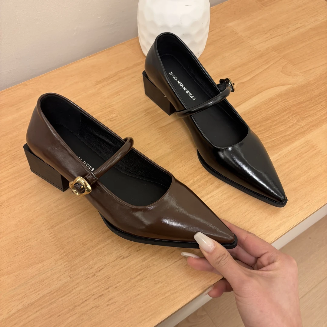 尖头单鞋百搭黑色复古粗跟高跟方头中跟跟鞋百搭黑色复古粗跟高跟