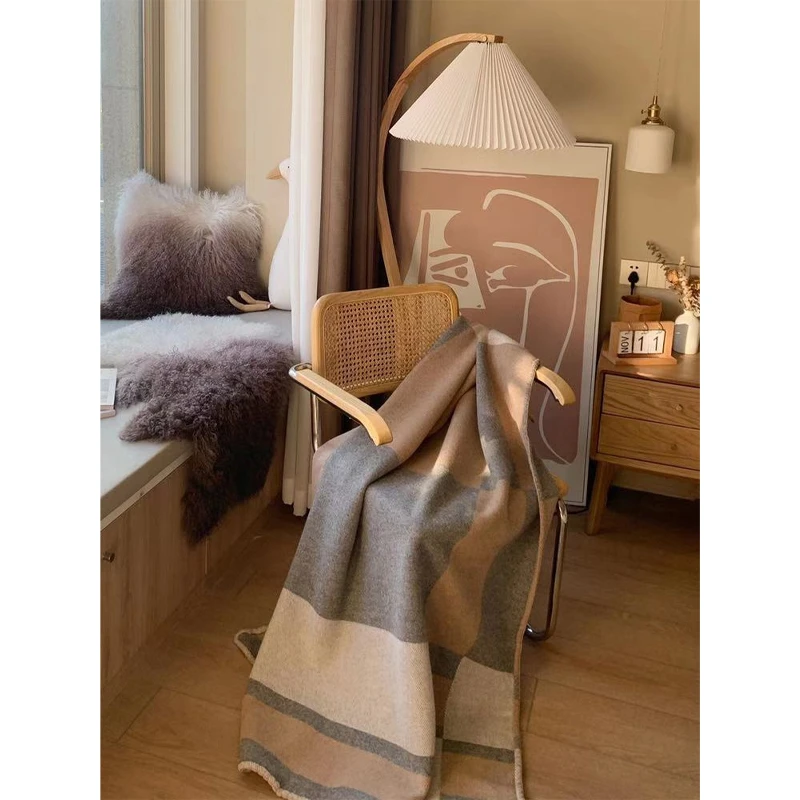 若奈Rinoart  手工奶油拼色羊绒毯重磅ins夏天空调毯办公室午睡毯