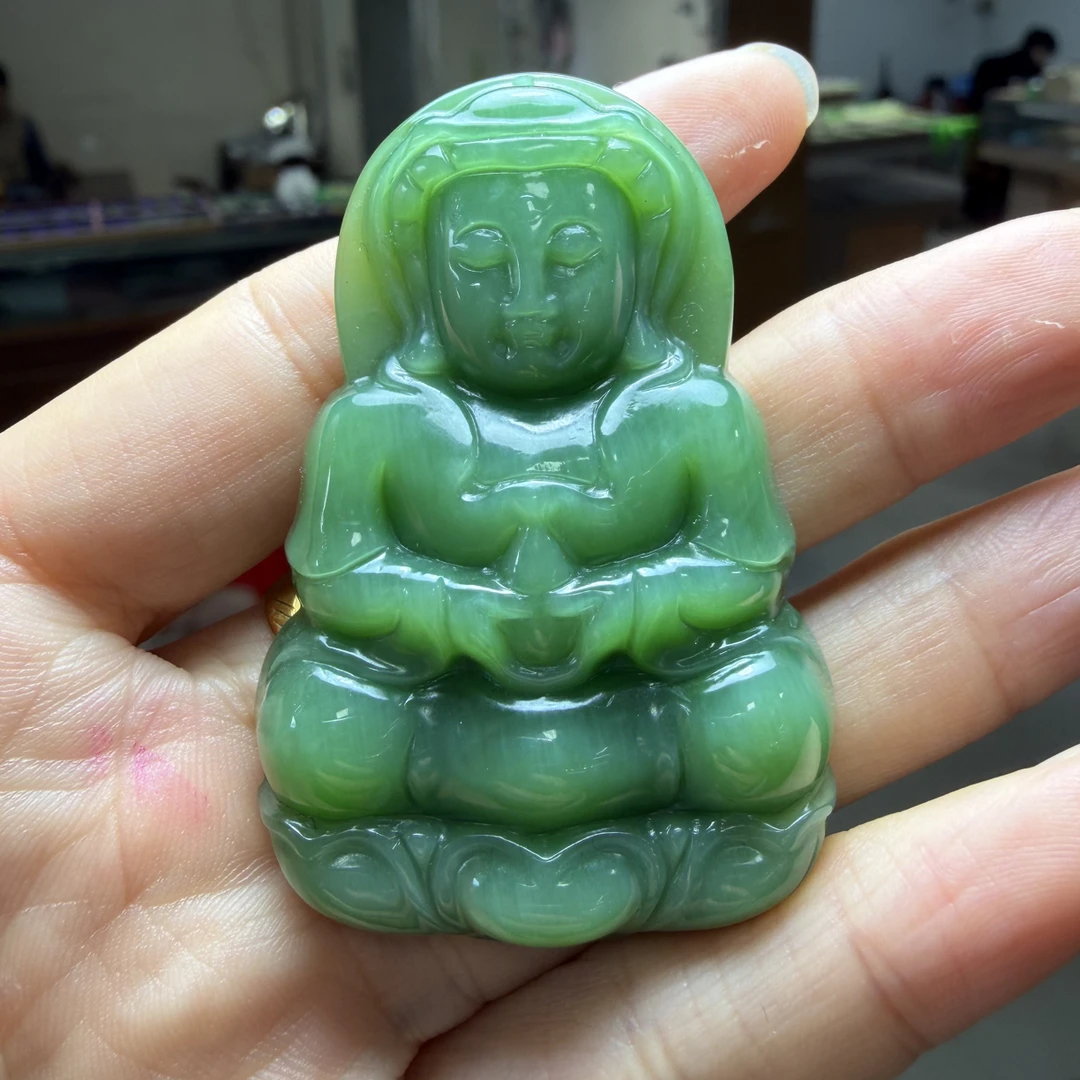 和田玉碧玉粉绿素衣观音