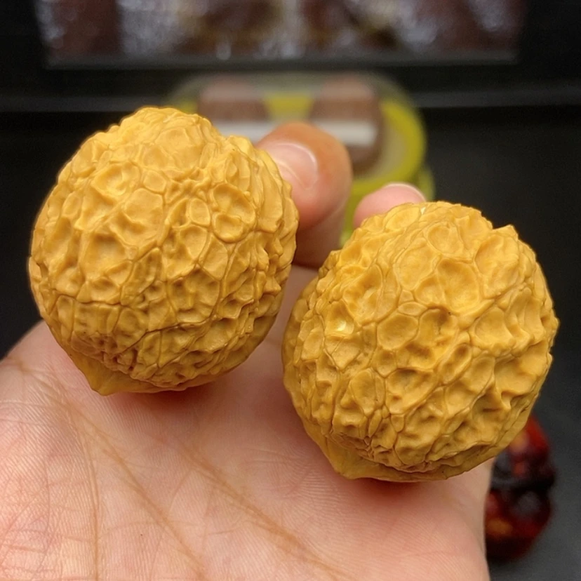 【闪购商品】把件文玩核桃41尺铁龙珠元宝
