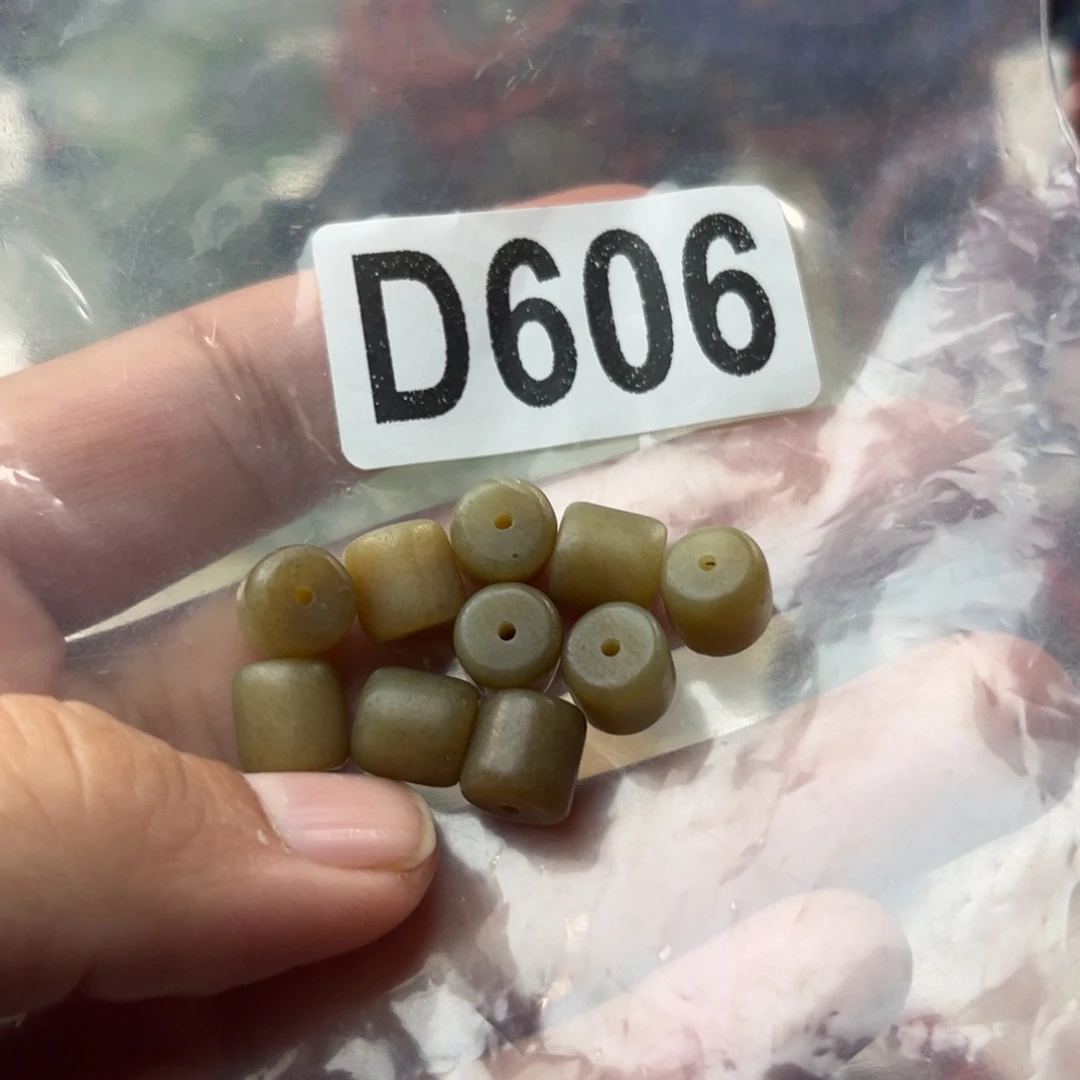 和田玉未镶嵌珠宝奇石8mm