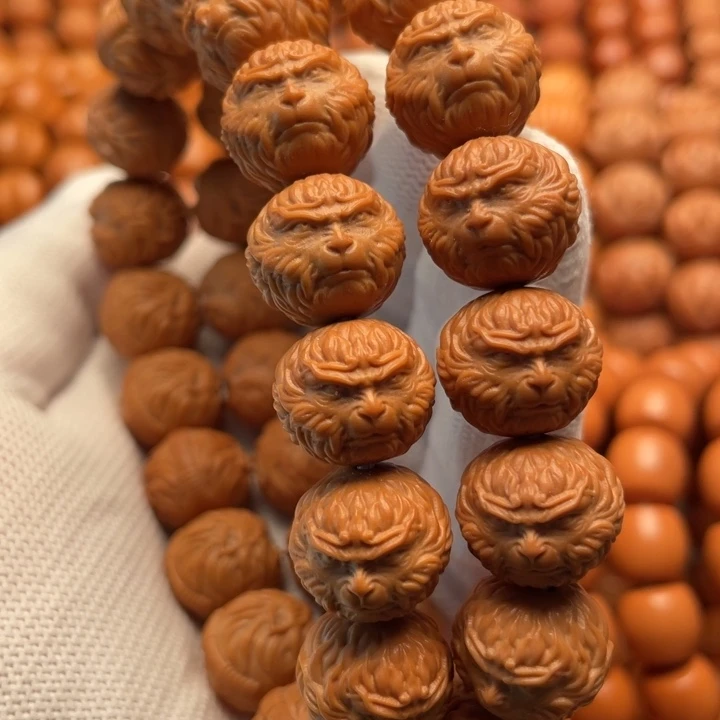 猴头核桃吊坠5****?斗战胜佛