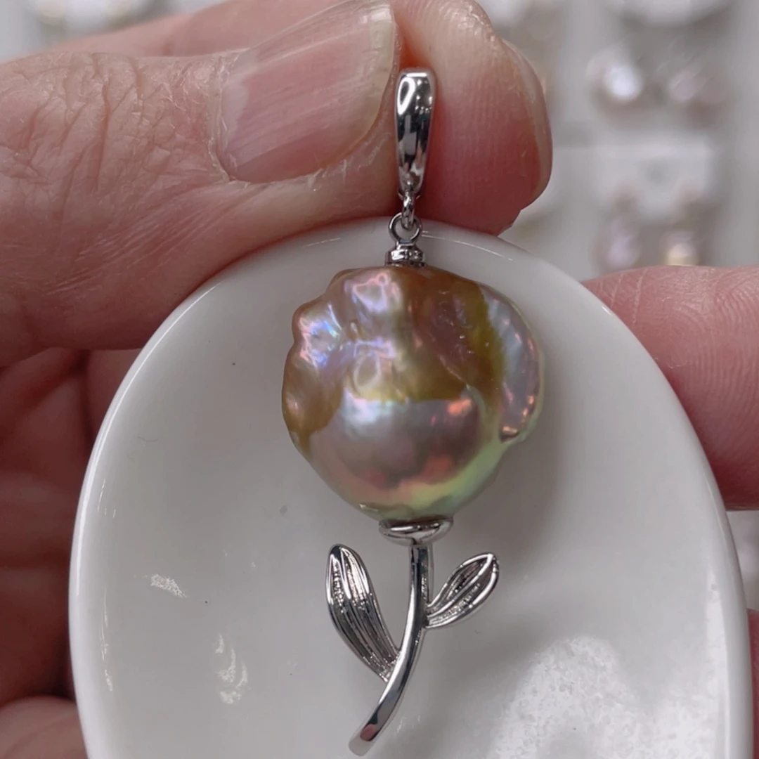 颈饰未镶嵌淡水珍珠