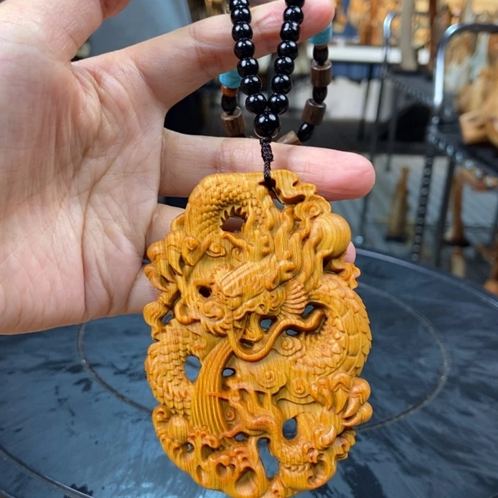 柏木（崖柏）手把件龙牌