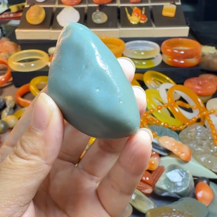 j***a石英岩玉合金颈饰