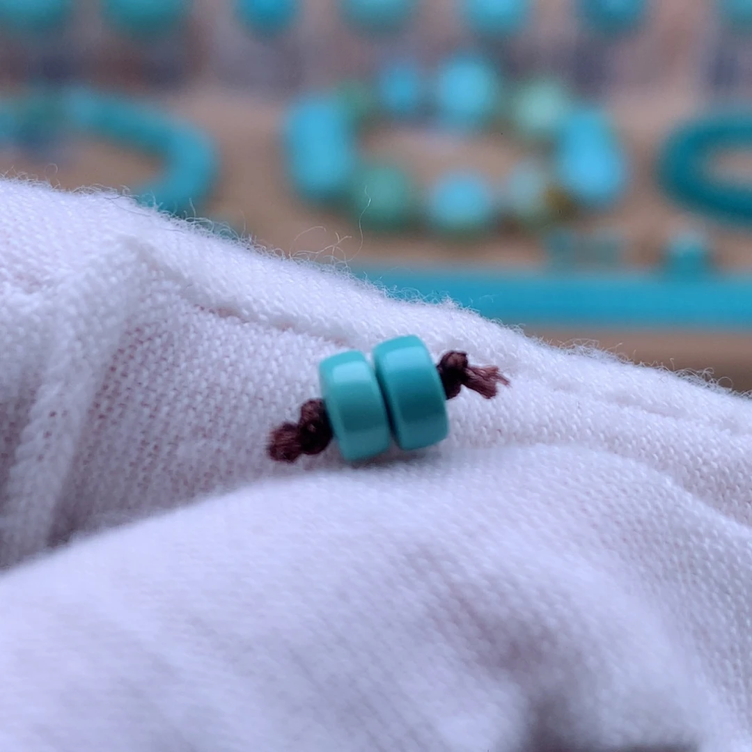 绿松石未镶嵌珠宝奇石4.9mm