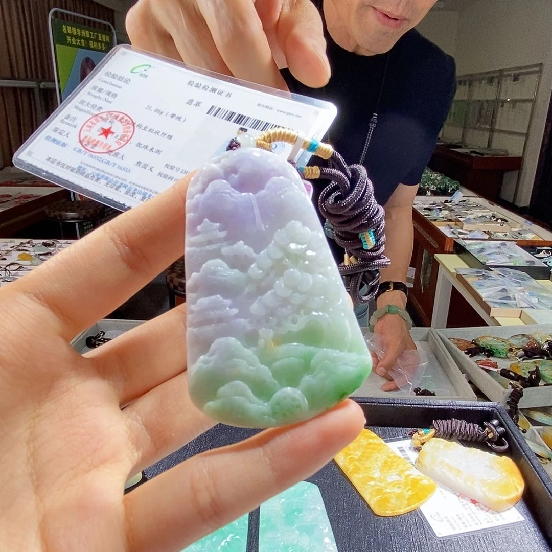 翡翠未镶嵌颈饰翡翠