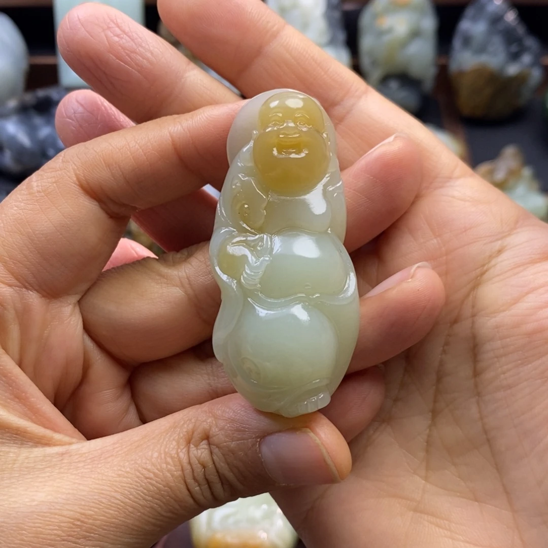 和田玉未镶嵌挂件