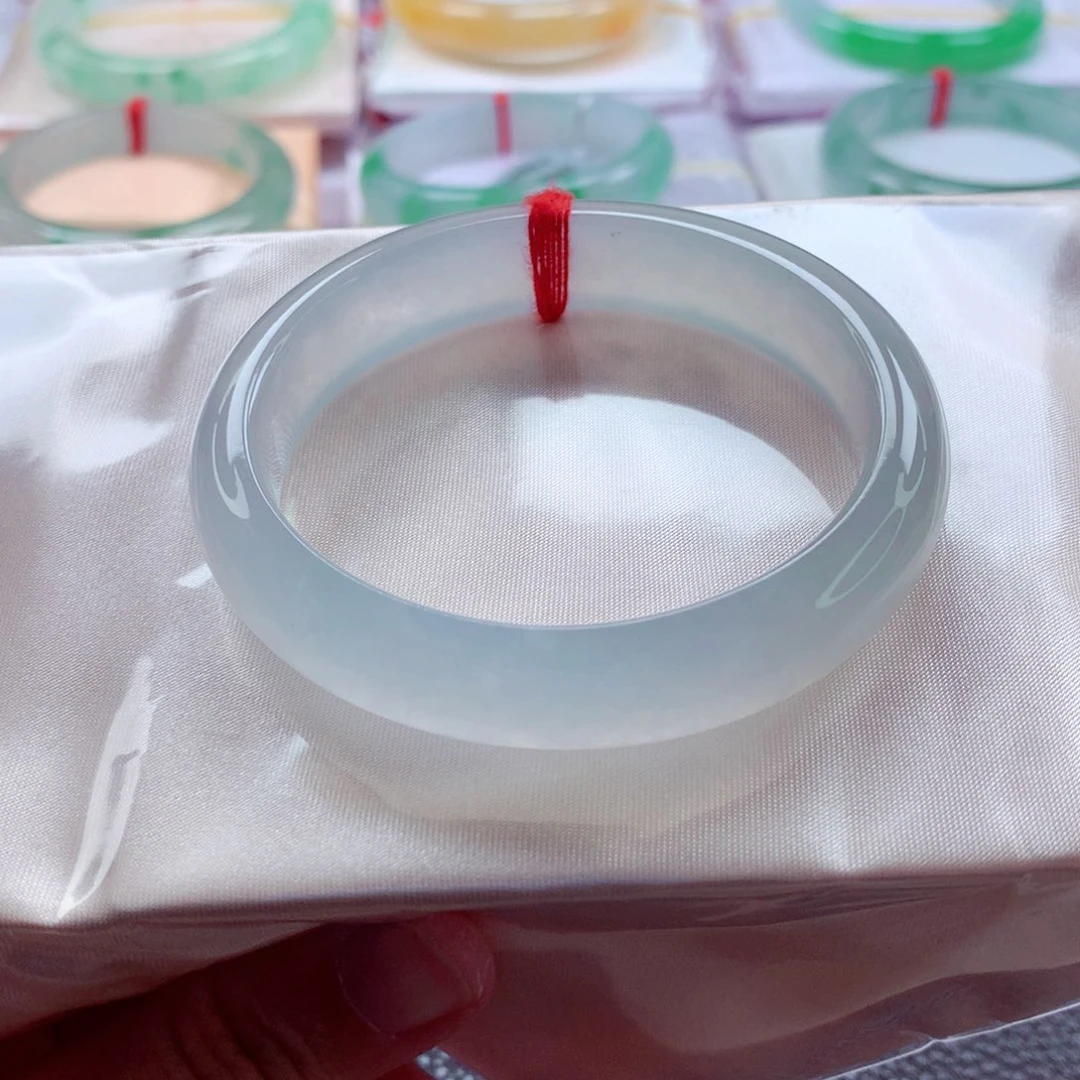 未镶嵌手镯（贵妃镯）翡翠54冰起胶白月光至纯至净A