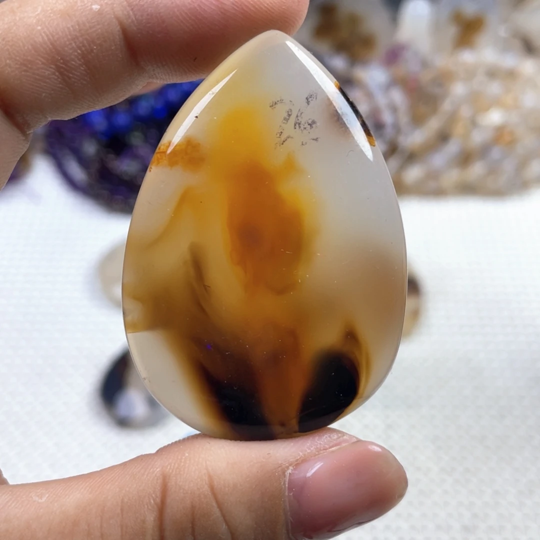 玛瑙/玉髓未镶嵌颈饰