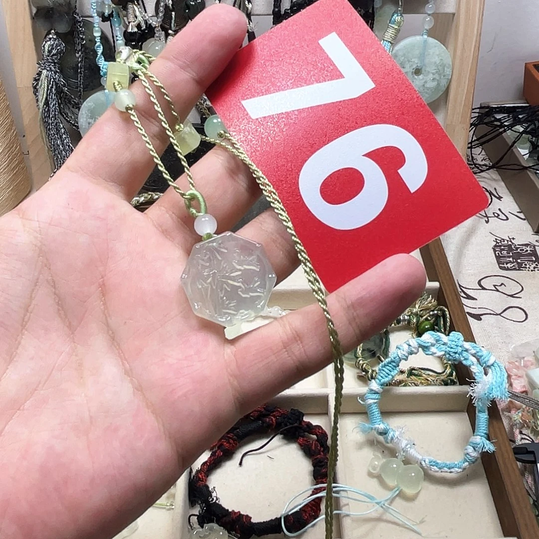 蛇纹石玉合金颈饰