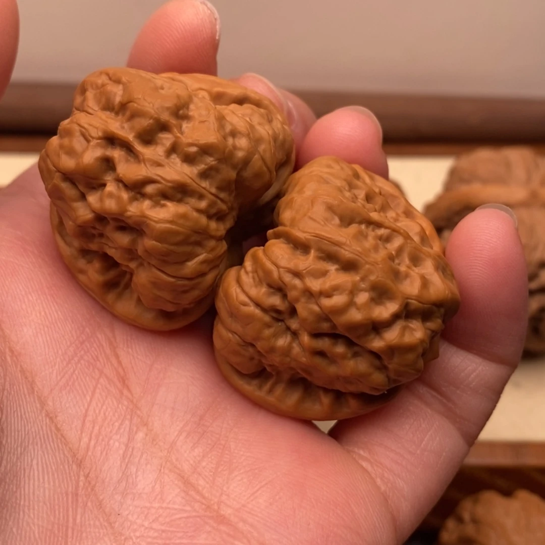 【闪购商品】把件文玩核桃静***生边36左右