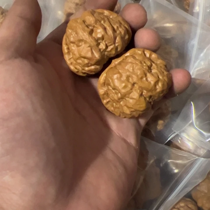 文玩核桃吊坠40左右蛤蟆头