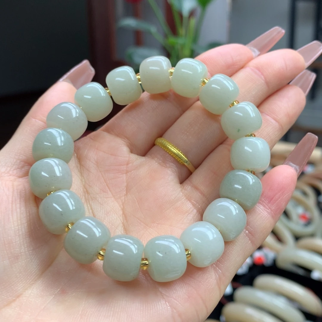 石英质玉串未镶嵌