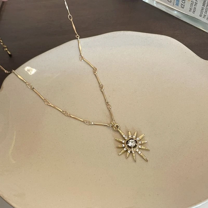 铜合金项链 美拉德太阳星星项链女复古甜酷辣妹锁骨链