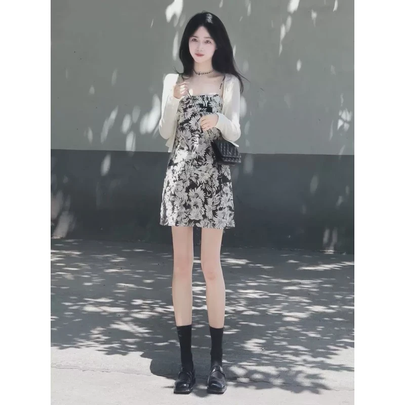 气质名媛御姐风碎花连衣裙女春秋季冷淡系高级感吊带裙子开衫套装