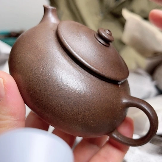 紫砂茶壶今天有幸和