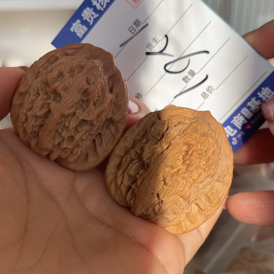 核桃把件40左右野生一代堂上虎