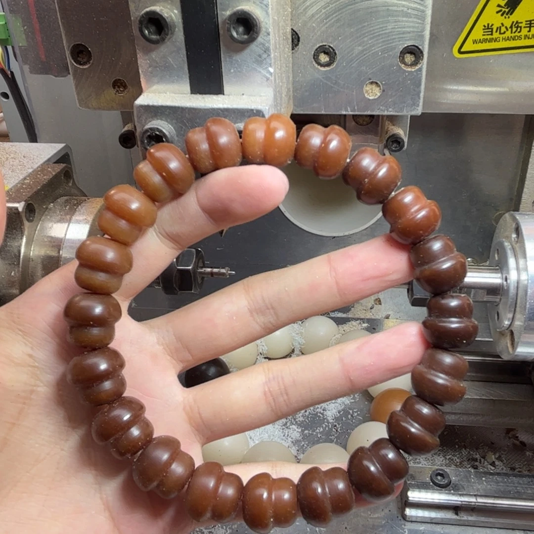 吊坠菩提根/象牙果