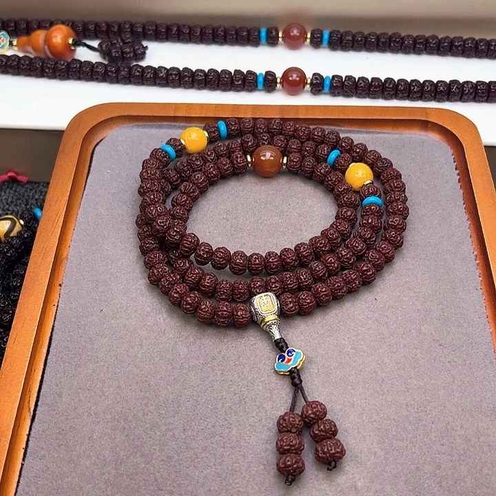 吊坠金刚菩提9–10