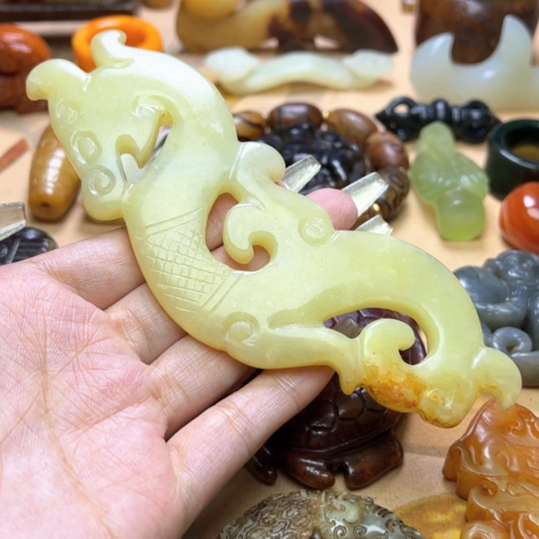 【闪购商品】蛇纹石玉颈饰未镶嵌