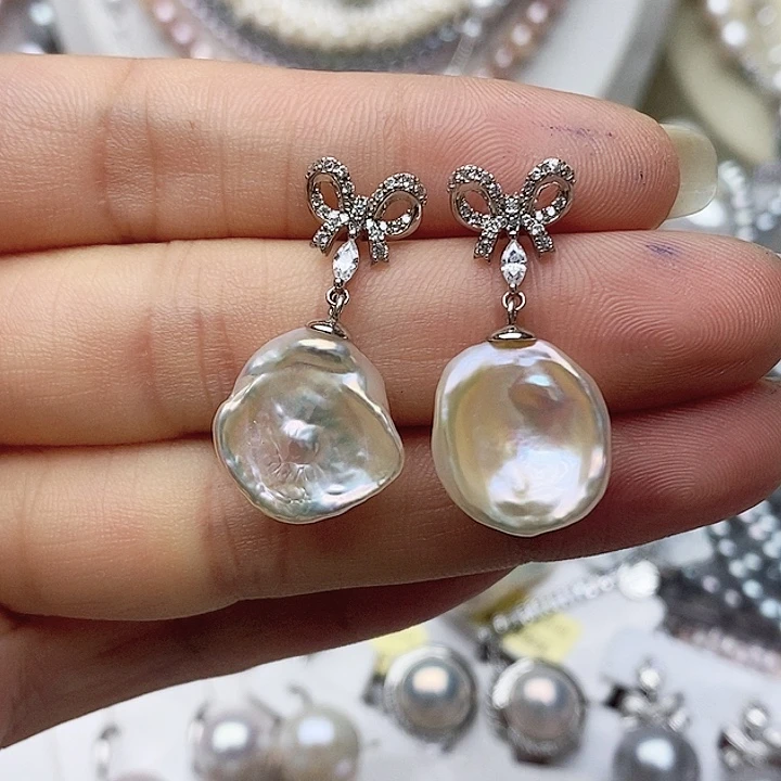 未镶嵌淡水珍珠耳钉