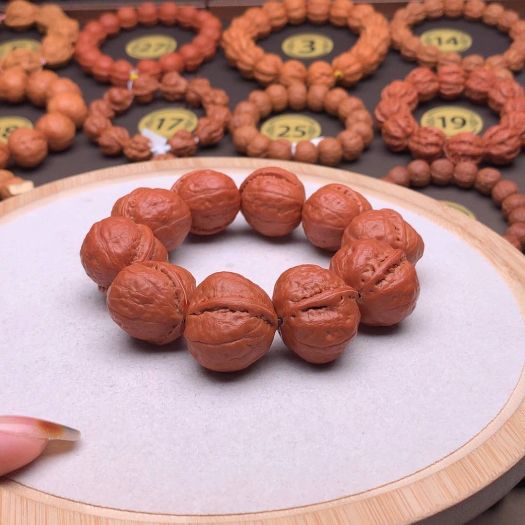 文玩核桃手串糖三角