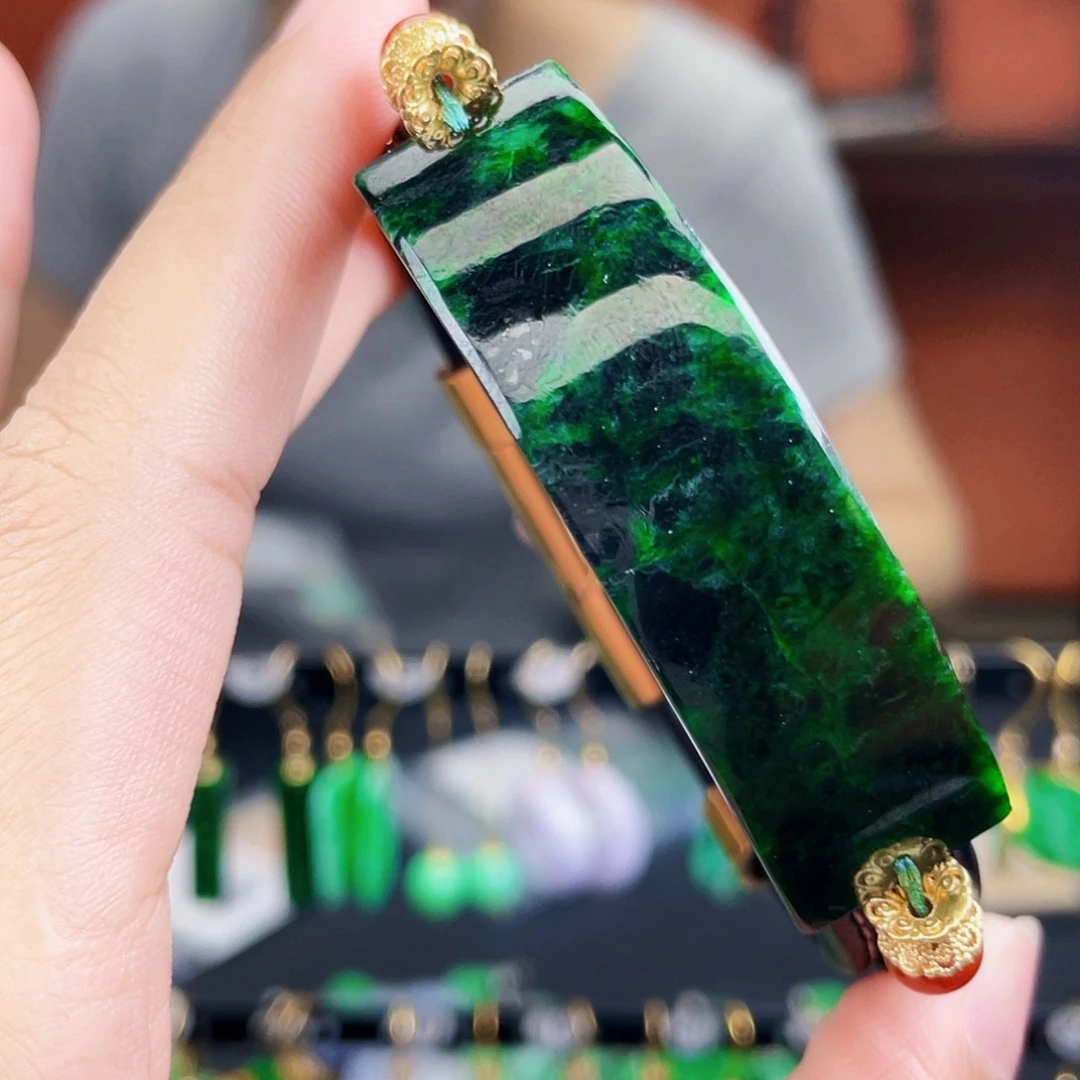 翡翠未镶嵌耳饰饰品