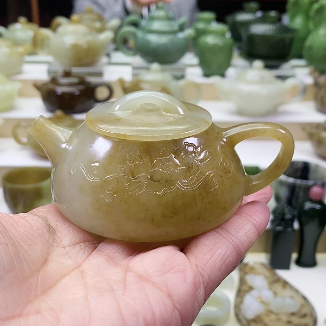和田玉茶壶未镶嵌110m l